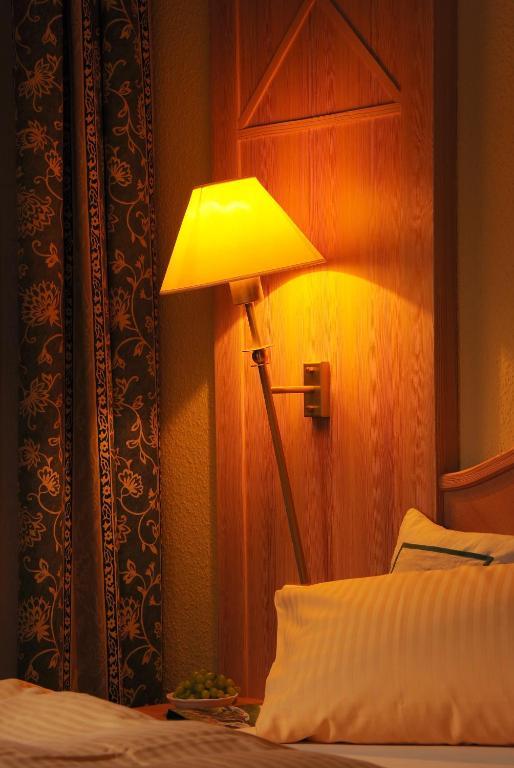 Hotel Restaurant Sonnenhof Weyerbusch Room photo